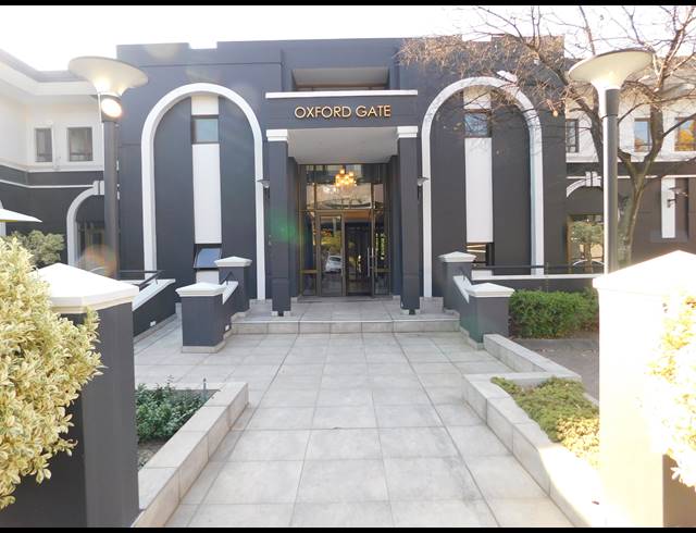 253M² OFFICE TO LET IN HYDE PARK